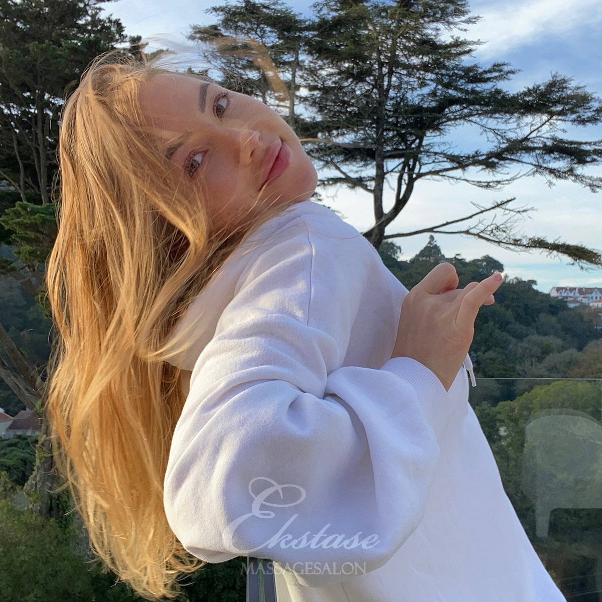 Naomi bei Ekstase Massage Naomi bei Ekstase Massage