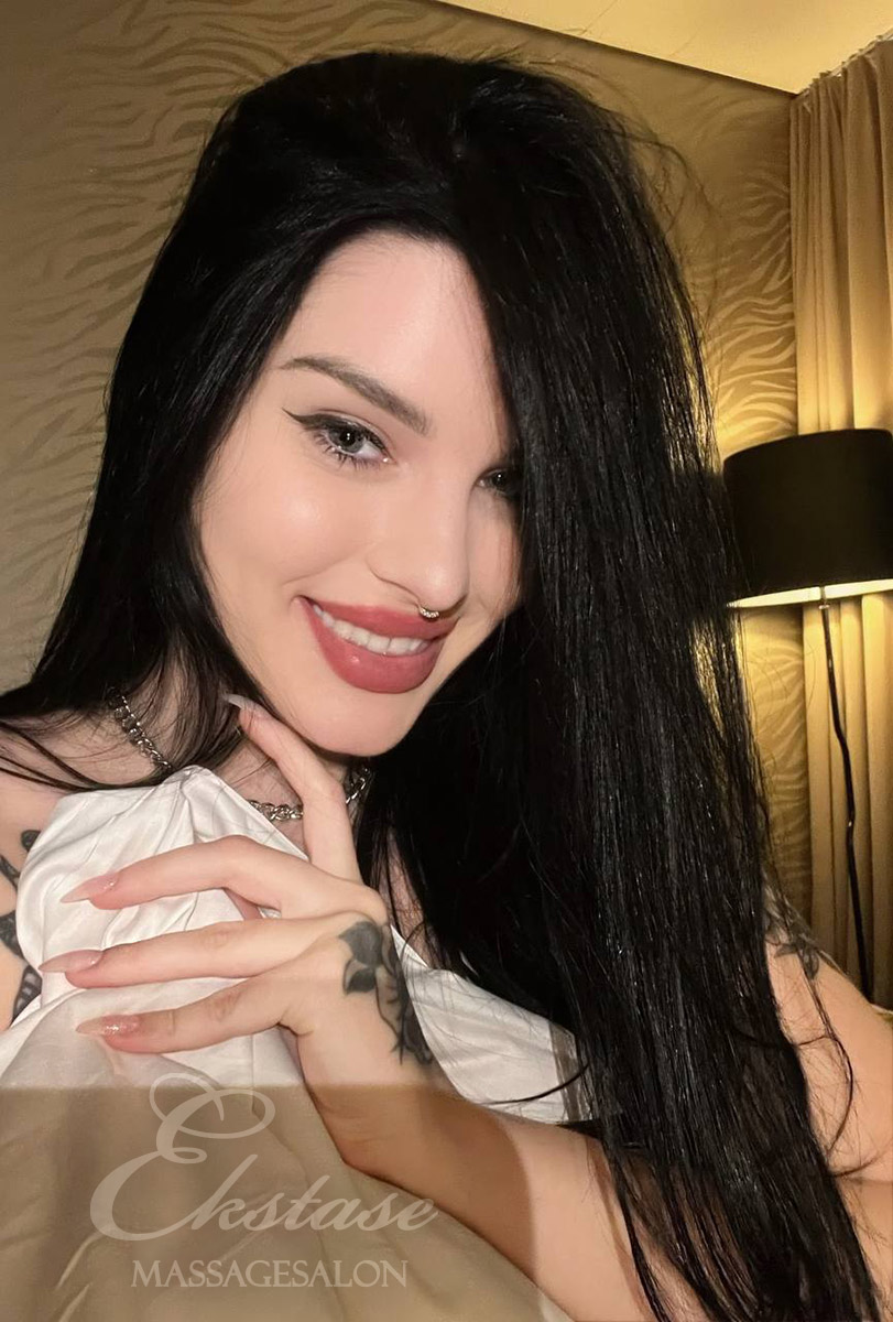 Amina bei Ekstase Massage Amina bei Ekstase Massage