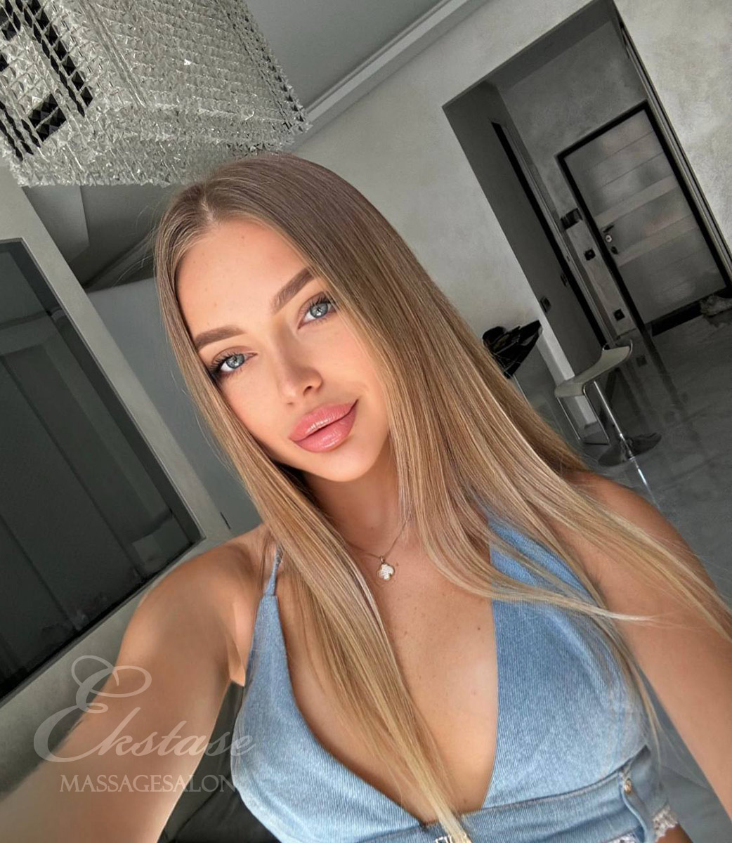 Sabrina bei Ekstase Massage Sabrina bei Ekstase Massage